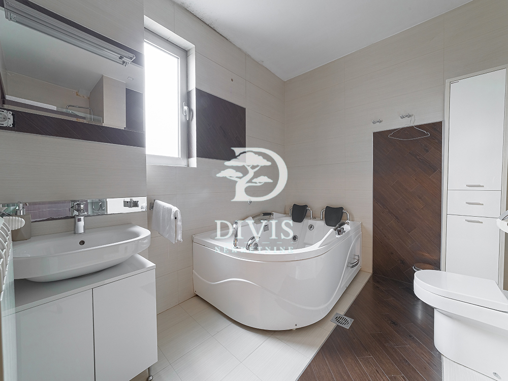 Slika 8 - Bulevar despota Stefana , Petosoban stan na prodaju, 109m2, 598.000€